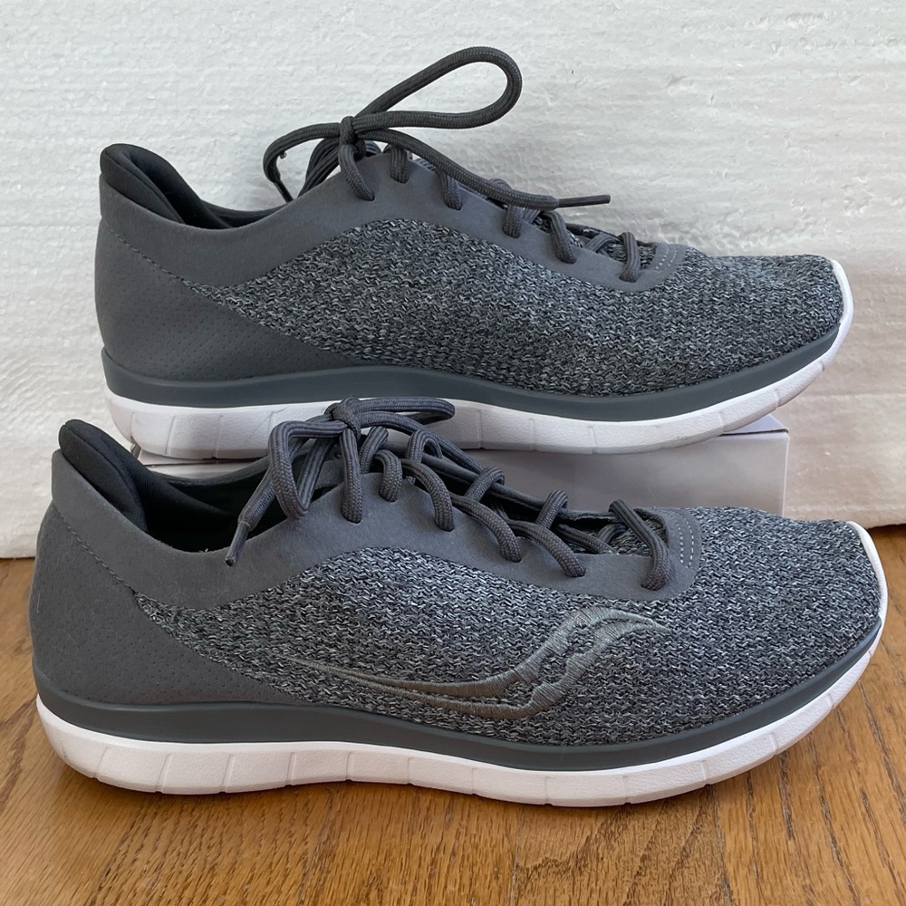 Saucony Gray Men’s Athletic Shoes, Size 8, Like New Condition